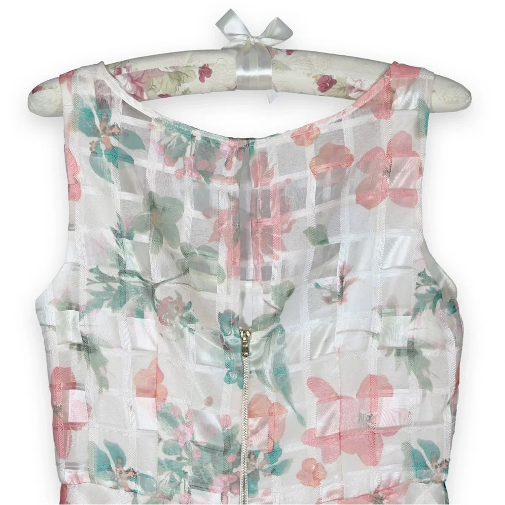 Julian Taylor Floral Sleeveless Dress - Picture 8 of 8